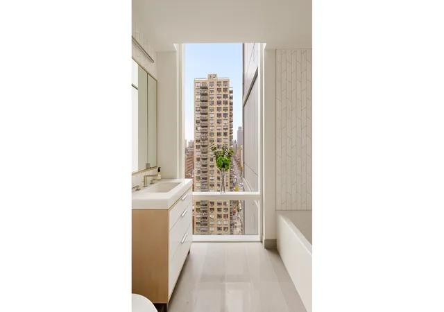Photo 4 of House for sale at 501 3rd Avenue #27E, New York, NY 10016 | MLS# RLS20092548 | Listing updated on 2026-05-28