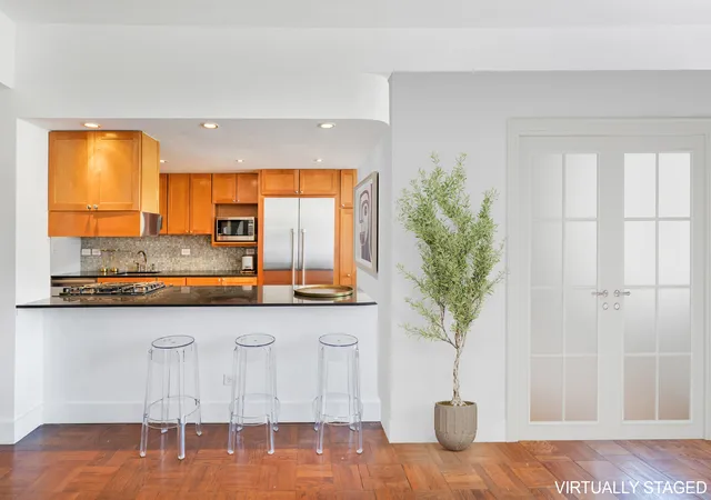 Photo 3 of Condo for sale at 130 E 63rd Street #12B, New York City, NY 10065 | MLS# RLS20092580 | Listing updated on 2026-07-29