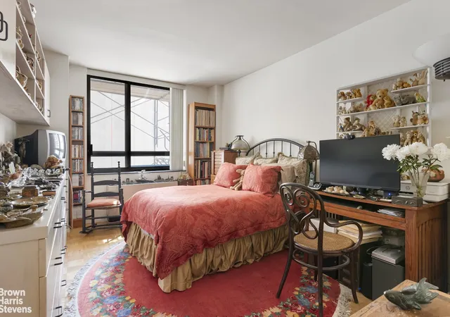 Photo 2 of Condo for sale at 171 E 84th Street #6H, New York, NY 10028 | MLS# RLS20092603 | Listing updated on 2026-05-31