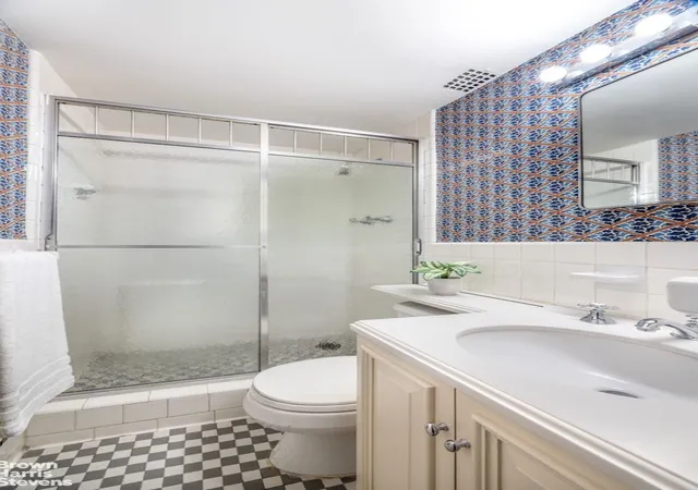 5th image of 116 E 66Th St, New York City, NY 10065