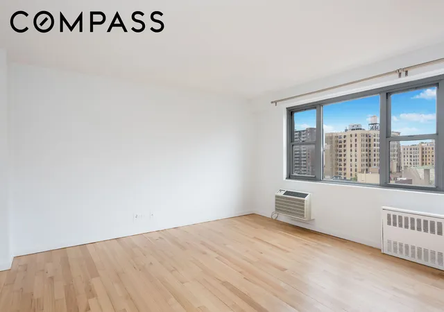 Photo 4 of House for sale at 100 W 93rd Street #10D, New York, NY 10025 | MLS# RLS20092695 | Listing updated on 2026-06-07