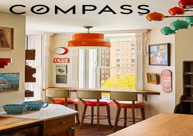 4th image of 34 Gramercy Park E #PHB, New York, NY 10003 | MLS# RLS20086045