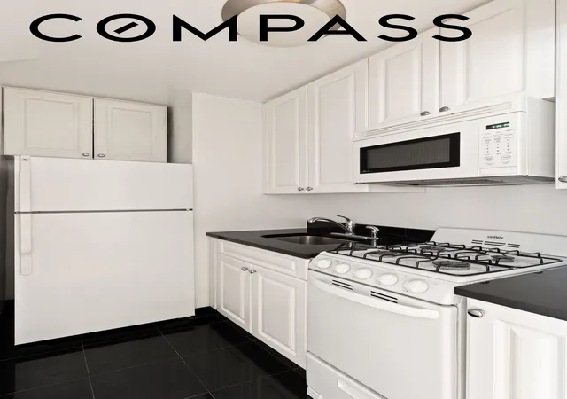 Photo 2 of Sale Pending at 310 E 70th Street #2F, New York, NY 10021 | MLS# RLS20074176 | Listing updated on 2026-07-12