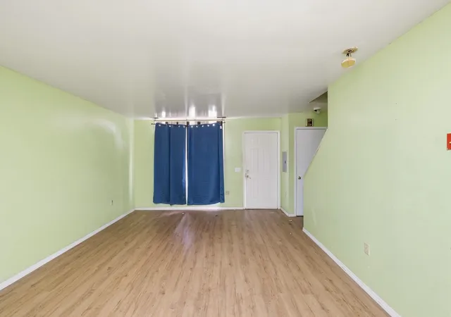Photo 3 of Single family home for sale at 320 Snediker Ave, Brooklyn, NY 11207 | MLS# RLS20092744 | Listing updated on 2026-07-20