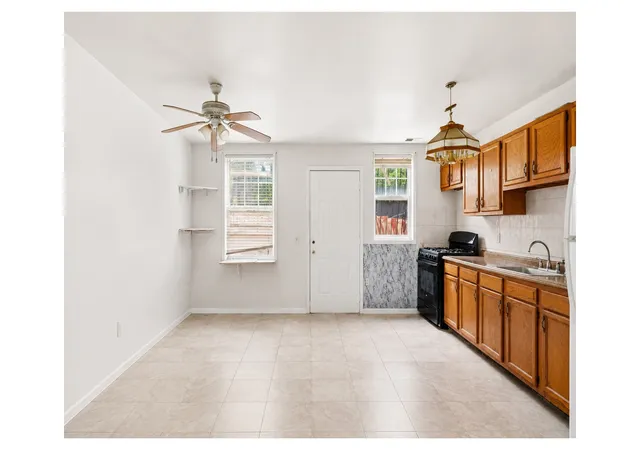 Photo 3 of Single family home for sale at 320 Snediker Ave, Brooklyn, NY 11207 | MLS# RLS20092744 | Listing updated on 2026-07-20