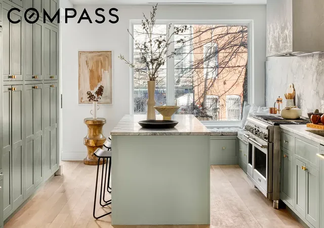 Listing Photo 5 - Condo for sale in building located at 5 Hampton Pl, New York City, NY 11213