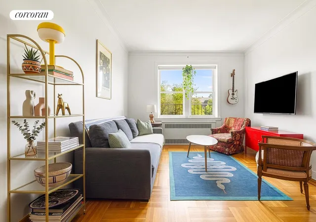 Photo 2 of Condo for sale at 280 Ocean Pkwy #5L, Brooklyn, NY 11218 | MLS# RLS20092934 | Listing updated on 2026-06-14