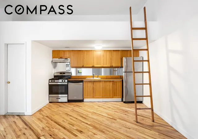 Listing Photo 5 - Condo for sale in building located at 110 Clifton Pl, New York City, NY 11238 - Unit #2B