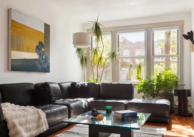 Photo 4 of Townhouse for sale at 401 E 35th Street, Brooklyn, NY 11203 | MLS# RLS20093137 | Listing updated on 2026-06-11