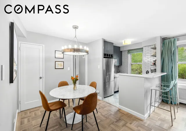 Photo 4 of Sale Pending at 2 Charlton St #5A, New York, NY 10014 | MLS# RLS20093140 | Listing updated on 2026-07-10