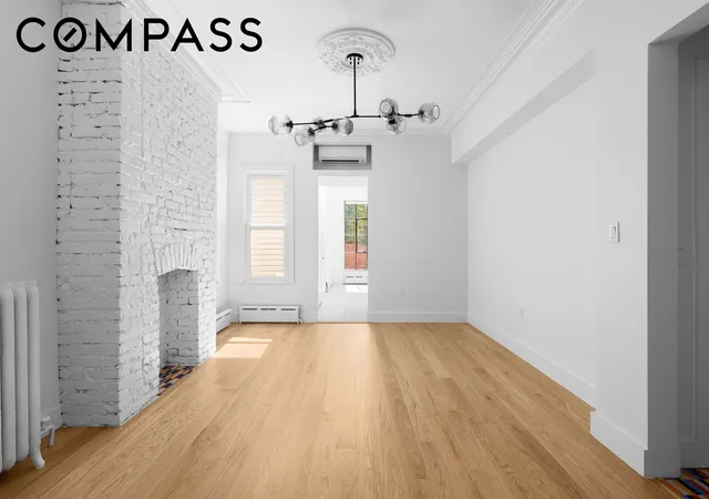 4th image of 88 Chestnut St, New York City, NY 11208 | MLS# RLS20077706