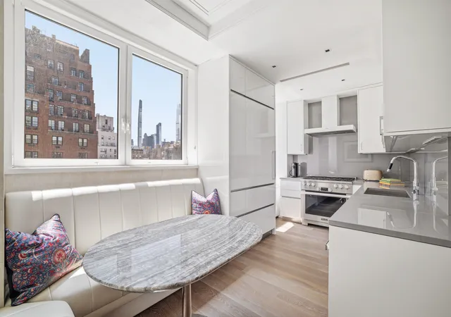 Photo 4 of Sale Pending at 784 Park Ave #14C, New York City, NY 10021 | MLS# RLS20093169 | Listing updated on 2026-07-28