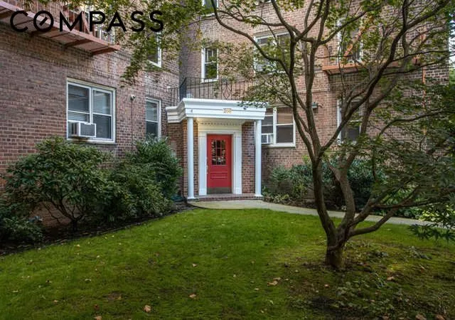 7th image of 200 Congress St #6A, Brooklyn, NY 11201 | MLS# RLS20093181