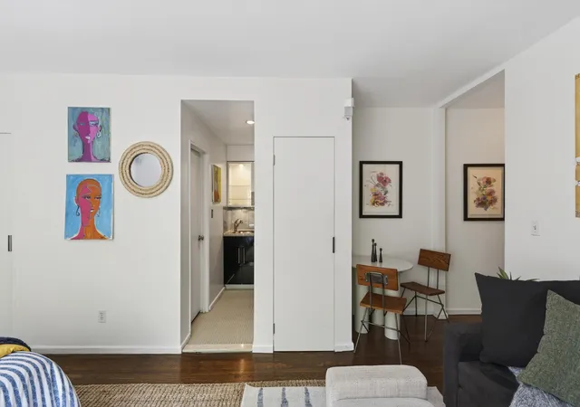 Listing Photo 4 - Condo for sale in building located at 49 Morton St, New York City, NY 10014 - Unit #4D