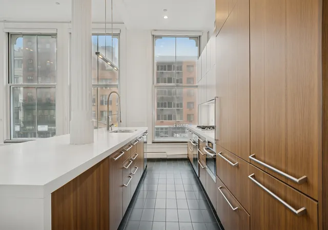 Photo 4 of House for sale at 2 Bleecker St #2, New York, NY 10012 | MLS# RLS20093217 | Listing updated on 2026-06-22