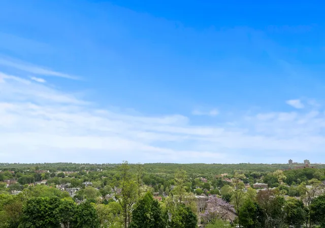3rd image of 5900 Arlington Ave #6H, Bronx, NY 10471 | MLS# RLS20093223
