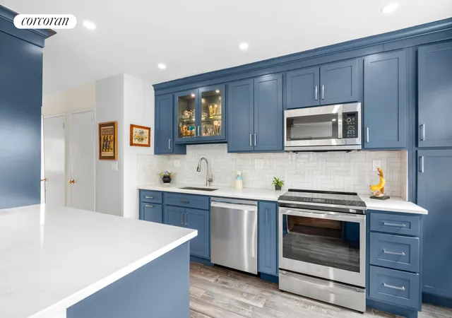 5th image of 6217 Spencer Ter #HOUSE, Bronx, NY 10471 | MLS# RLS20093225