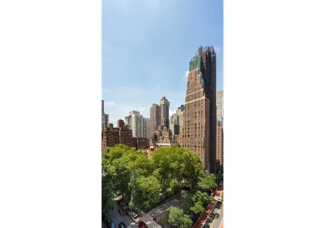 Photo 4 of Sale Pending at 45 Tudor City Pl #1019, New York, NY 10017 | MLS# RLS20093228 | Listing updated on 2026-07-31