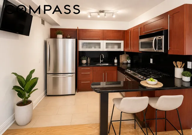 Photo 2 of Sale Pending at 649 Washington Ave #7B, Brooklyn, NY 11238 | MLS# RLS20089348 | Listing updated on 2026-07-11