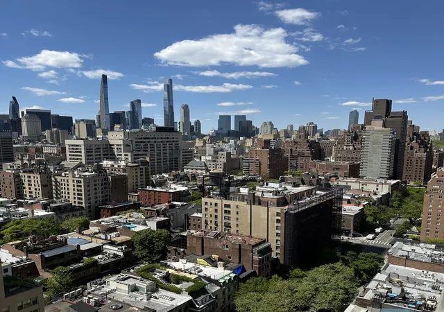 Photo 2 of Sale Pending at 190 E 72nd Street #27D, New York, NY 10021 | MLS# RLS20093269 | Listing updated on 2026-07-01