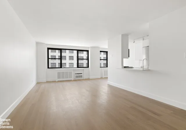 2nd image of 233 E 69Th St #8I, New York City, NY 10021 | MLS# RLS20093300