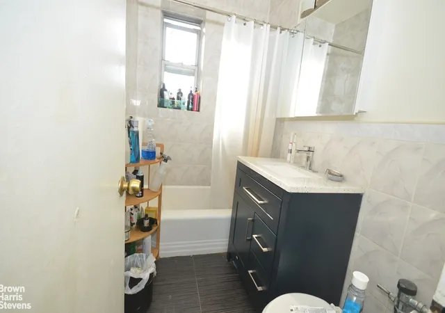 5th image of 64-41 Saunders St #604, Rego Park, NY 11374 | MLS# RLS20093304
