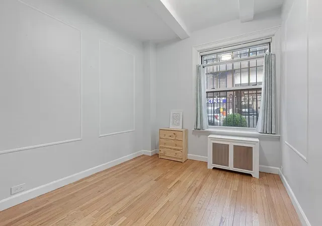 Homes for sale in New York City, NY | 25 W 64Th St #1-B, New York City, NY 10023 | MLS# RLS20093312