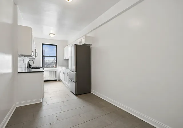 1st image of 40 Clarkson Ave #6A, New York City, NY 11226 | MLS# RLS20093331