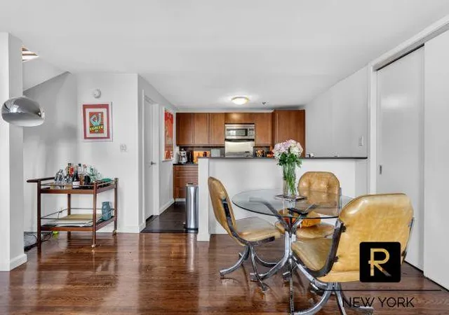 Photo 4 of House for sale at 305 2nd Avenue #538, New York, NY 10003 | MLS# RLS20093333 | Listing updated on 2026-09-01