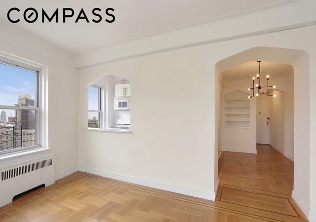 Photo 4 of Sale Pending at 250 Cabrini Blvd #9E, New York, NY 10033 | MLS# RLS20079110 | Listing updated on 2026-08-28