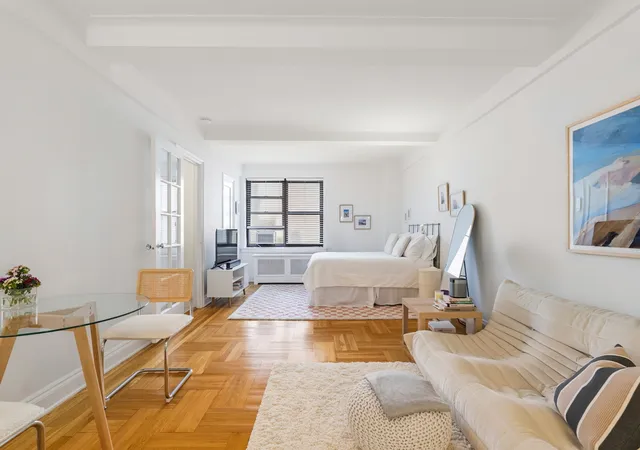 2nd image of 245 E 72Nd St #8-H, New York, NY 10021 | MLS# RLS20093413