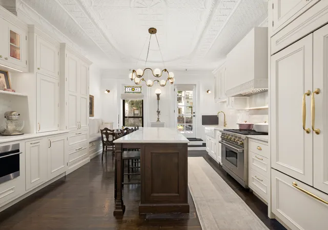 Photo 2 of Sale Pending at 37 Prospect Pl, New York City, NY 11217 | MLS# RLS20093426 | Listing updated on 2026-08-04