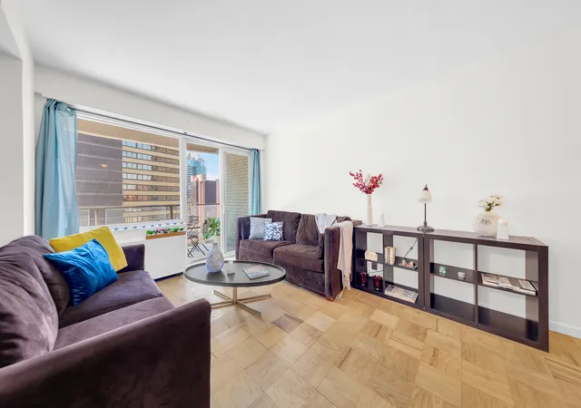 2nd image of 159 W 53Rd St #37C, New York City, NY 10019 | MLS# RLS20093493