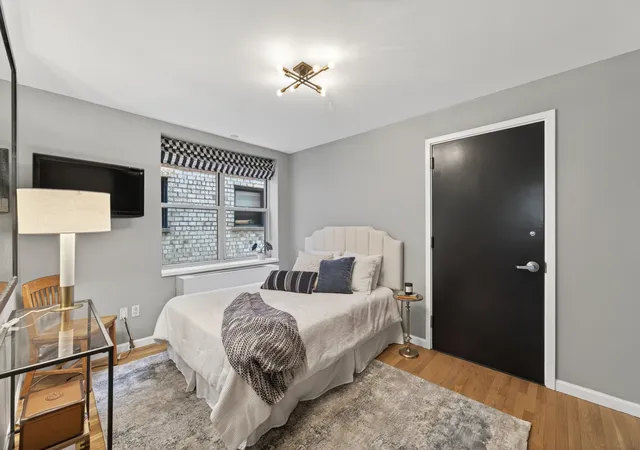 Photo 4 of Sale Pending at 296 W 10th Street #6N, New York, NY 10014 | MLS# RLS20093498 | Listing updated on 2026-06-19