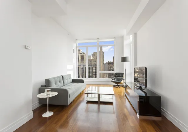 1st image of 45 Park Ave #PH03, New York, NY 10016 | MLS# RLS20093507