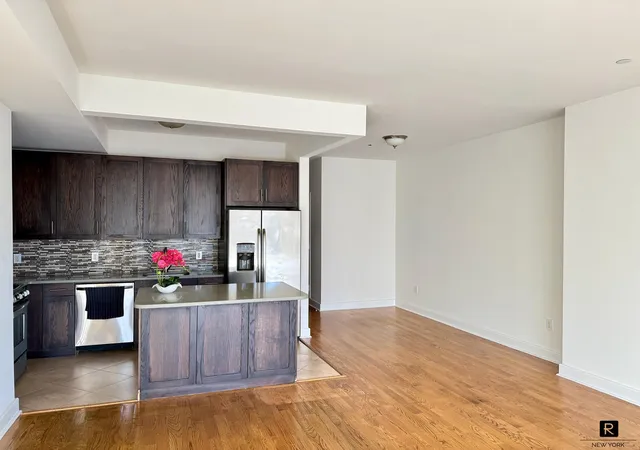Homes for sale in New York City, NY | 90 Bay Street Lndg #2-G, New York City, NY 10301 | MLS# RLS20093549