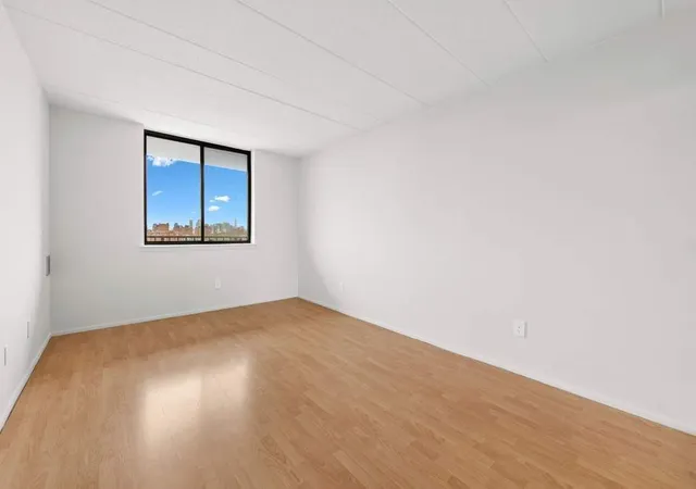 5th image of 23-22 30Th Rd, New York, NY 11102