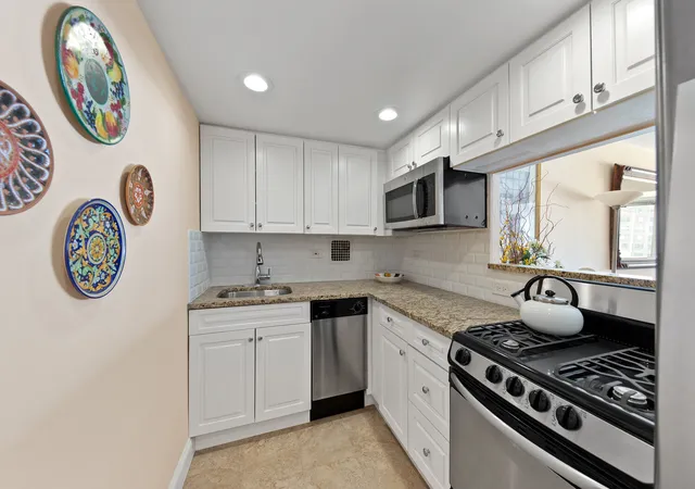 3rd image of 435 E 65Th St #11E, New York City, NY 10065 | MLS# RLS20093609