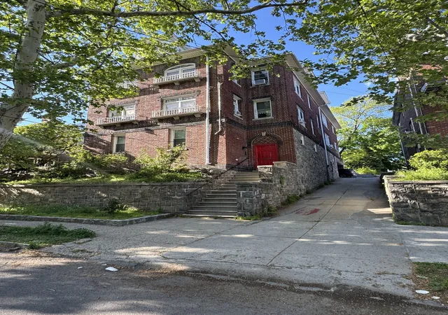 Photo 3 of Multi family home for sale at 363 W 261st Street, New York City, NY 10471 | MLS# RLS20093610 | Listing updated on 2026-05-29