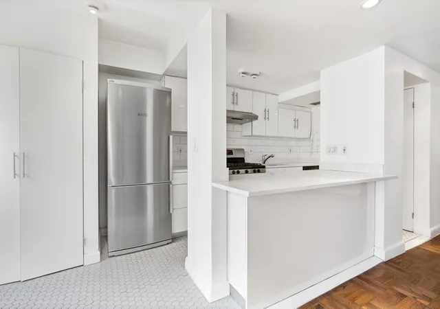 2nd image of 136 E 56Th St #12C, New York City, NY 10022 | MLS# RLS20093613