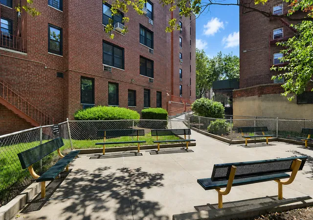 2nd image of 139-15 83rd Ave, Jamaica, NY 11435
