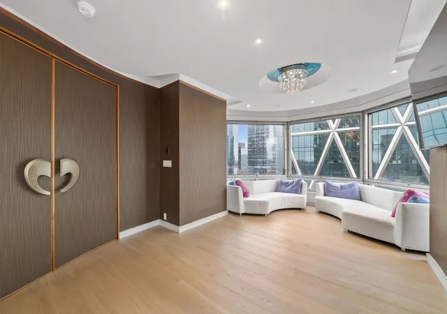 House for sale at 301 W 57Th St #39-E, New York City, NY 10019 | MLS# RLS20093752 | Listing updated on 2026-06-30