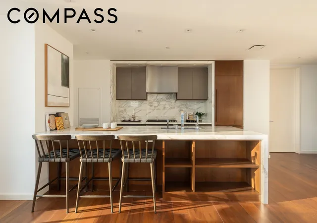 Photo 4 of House for sale at 1 W End Ave #15J, New York City, NY 10023 | MLS# RLS20093774 | Listing updated on 2026-08-02