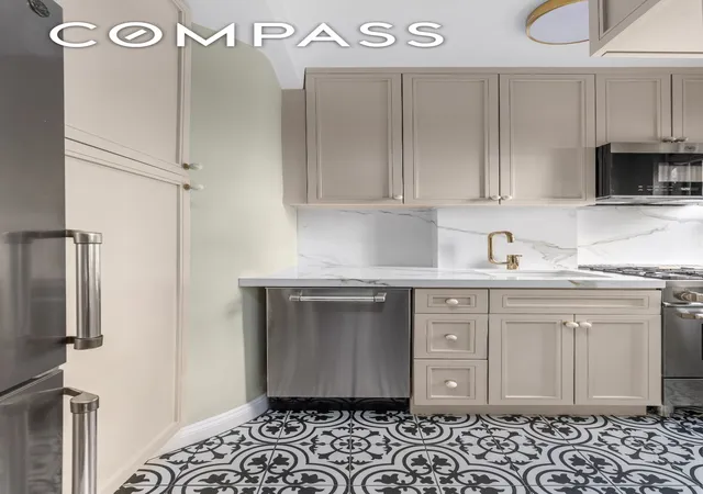 5th image of 235 W End Ave #3A, New York, NY 10023 | MLS# RLS20093843