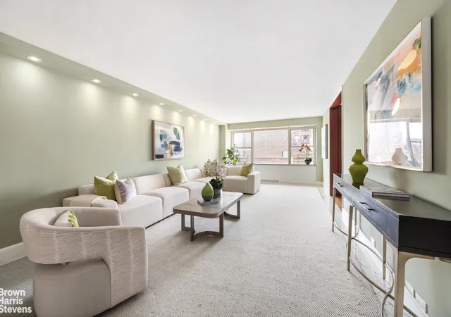 Photo 2 of Sale Pending at 75 E End Ave #17EF, New York, NY 10028 | MLS# RLS20093889 | Listing updated on 2026-07-21