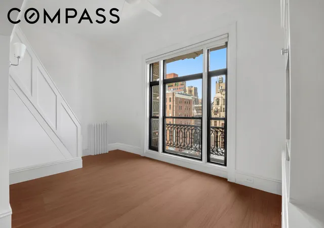 Homes for sale in New York, NY | 140 W 69Th St, New York, NY 10023