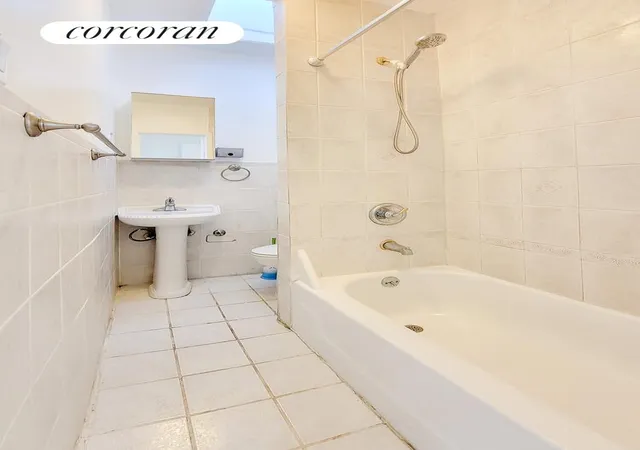 Listing Photo 4 - Condo for sale in building located at 385 6Th Ave, New York City, NY 11215