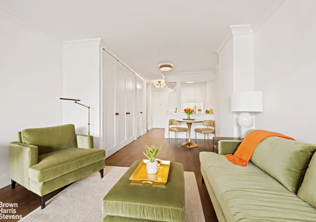 3rd image of 61 Jane St #6N, New York City, NY 10014 | MLS# RLS20093925