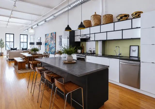 Photo 3 of House for sale at 114 Mercer St #2, New York City, NY 10012 | MLS# RLS20094003 | Listing updated on 2026-08-04