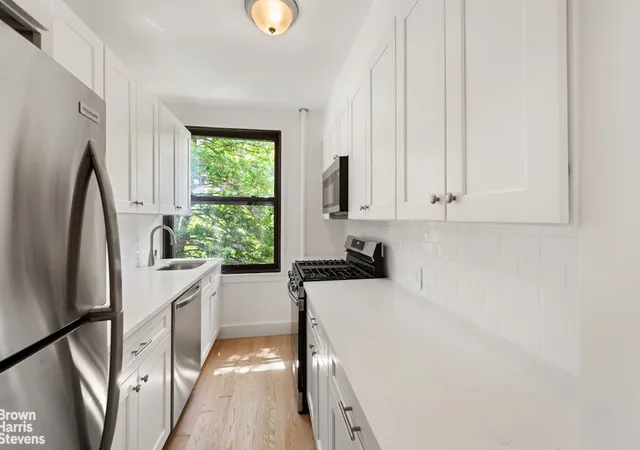 3rd image of 98-41 64Th Rd, New York, NY 11374